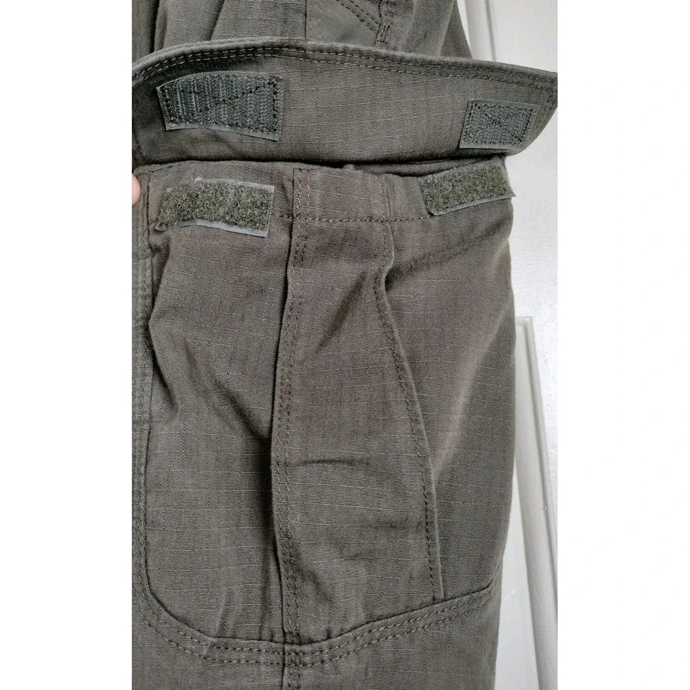 5.11 Tactical Cargo Pants Mens Tag 44x32 Actual 44x31 Tundra Green Ripstop Work